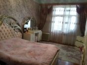 Satılır 3 otaqlı 90 m2 köhnə tikili Sumqayıt