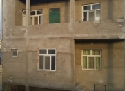 Satılır 5 otaqlı 200 m2 həyət evi Masazır