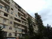 Satılır 3 otaqlı 80 m2 köhnə tikili 9 mkr