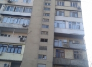 Satılır 3 otaqlı 62 m2 köhnə tikili Zərifə Əliyeva adına park