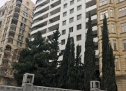 İcarəyə verilir 3 otaqlı 148 m2 yeni tikili Sahil m.