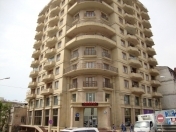 İcarəyə verilir 3 otaqlı 160 m2 yeni tikili Sahil m.