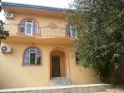 Satılır 4 otaqlı 140 m2 həyət evi Masazır