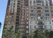 Satılır 4 otaqlı 230 m2 yeni tikili Hüseyn Cavid parkı