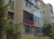 Satılır 3 otaqlı 76 m2 köhnə tikili 8 km