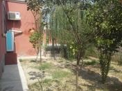 Satılır 5 otaqlı 240 m2 həyət evi Buzovna