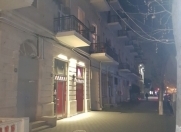 İcarəyə verilir 2 otaqlı 90 m2 köhnə tikili Sahil m.