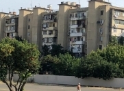 Satılır 3 otaqlı 76 m2 köhnə tikili Xalqlar Dostluğu m.