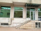 İcarəyə verilir 2 otaqlı 106 m2 ofis Nəsimi r.