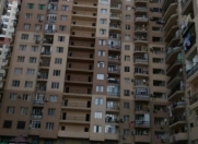 Satılır 3 otaqlı 107 m2 yeni tikili İnşaatçılar m.