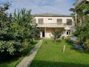 Satılır 8 otaqlı 400 m2 həyət evi Xırdalan