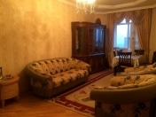 Satılır 3 otaqlı 80 m2 yeni tikili Yasamal r.