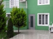 Satılır 5 otaqlı 2165 m2 həyət evi Qaraçuxur