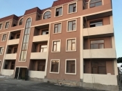 Satılır 1 otaqlı 63 m2 yeni tikili Buzovna