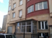 Satılır 10 otaqlı 318 m2 obyekt Bakı Dövlət Universiteti