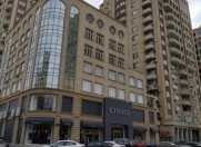 İcarəyə verilir 5 otaqlı 250 m2 yeni tikili Elmlər Akademiyası m.