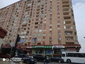 Satılır 2 otaqlı 60 m2 yeni tikili İnşaatçılar m.