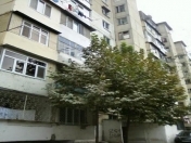 Satılır 2 otaqlı 60 m2 köhnə tikili 8 km