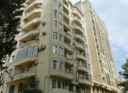 İcarəyə verilir 3 otaqlı 125 m2 yeni tikili İçəri Şəhər m.