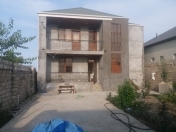 Satılır 4 otaqlı 110 m2 həyət evi Albalı