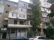 Satılır 2 otaqlı 45 m2 köhnə tikili 8 km