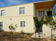 Satılır 5 otaqlı 300 m2 həyət evi Novxanı