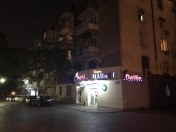 Satılır 2 otaqlı 51 m2 köhnə tikili Tibb Universiteti