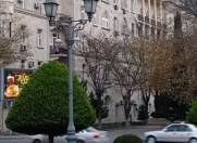 İcarəyə verilir 3 otaqlı 85 m2 köhnə tikili 28 May m.