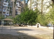 Satılır 2 otaqlı 60 m2 köhnə tikili Həzi Aslanov