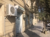 İcarəyə verilir 4 otaqlı 130 m2 köhnə tikili Azneft meydanı