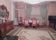 İcarəyə verilir 3 otaqlı 151 m2 yeni tikili Nəriman Nərimanov parkı