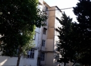 Satılır 2 otaqlı 30 m2 köhnə tikili 8 km