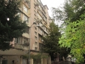 Satılır 2 otaqlı 60 m2 köhnə tikili 8 mkr