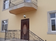 Satılır 6 otaqlı 200 m2 yeni tikili Xırdalan