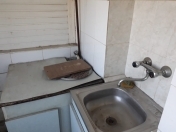 Satılır 1 otaqlı 40 m2 köhnə tikili Qara Qarayev m.