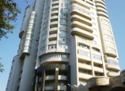 Satılır 4 otaqlı 250 m2 yeni tikili Tibb Universiteti