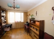 Satılır 5 otaqlı 120 m2 köhnə tikili Bakıxanov