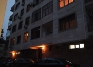 Satılır 3 otaqlı 145 m2 yeni tikili 3 mkr