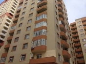 Satılır 2 otaqlı 60 m2 yeni tikili İnşaatçılar m.