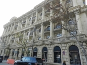 İcarəyə verilir 4 otaqlı 200 m2 köhnə tikili Sahil m.