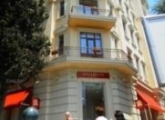 İcarəyə verilir 2 otaqlı 55 m2 köhnə tikili Sahil m.