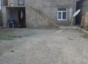 Satılır 3 otaqlı 65 m2 həyət evi Puta