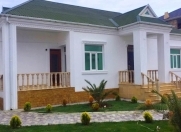 Satılır 4 otaqlı 200 m2 bağ evi Mərdəkan