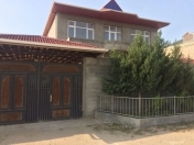 Satılır 6 otaqlı 396 m2 bağ evi Buzovna