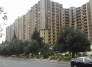 Satılır 4 otaqlı 172 m2 yeni tikili Babək Plaza