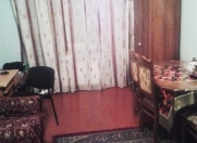 Satılır 2 otaqlı 60 m2 köhnə tikili Ukrayna dairəsi