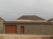 Satılır 4 otaqlı 140 m2 yeni tikili Y.Suraxanı