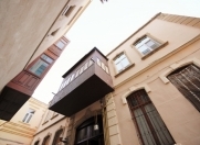 İcarəyə verilir 4 otaqlı 120 m2 köhnə tikili İçəri Şəhər