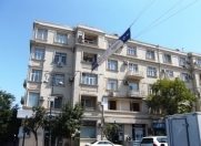 İcarəyə verilir 2 otaqlı 50 m2 köhnə tikili Dövlət Statistika Komitəsi