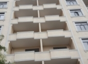 Satılır 4 otaqlı 230 m2 yeni tikili Hüseyn Cavid parkı